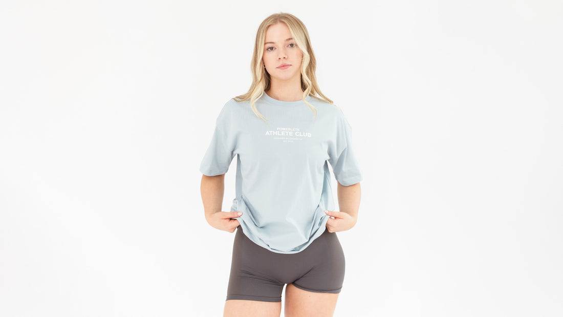 How to Style an Oversized Gym T-Shirt