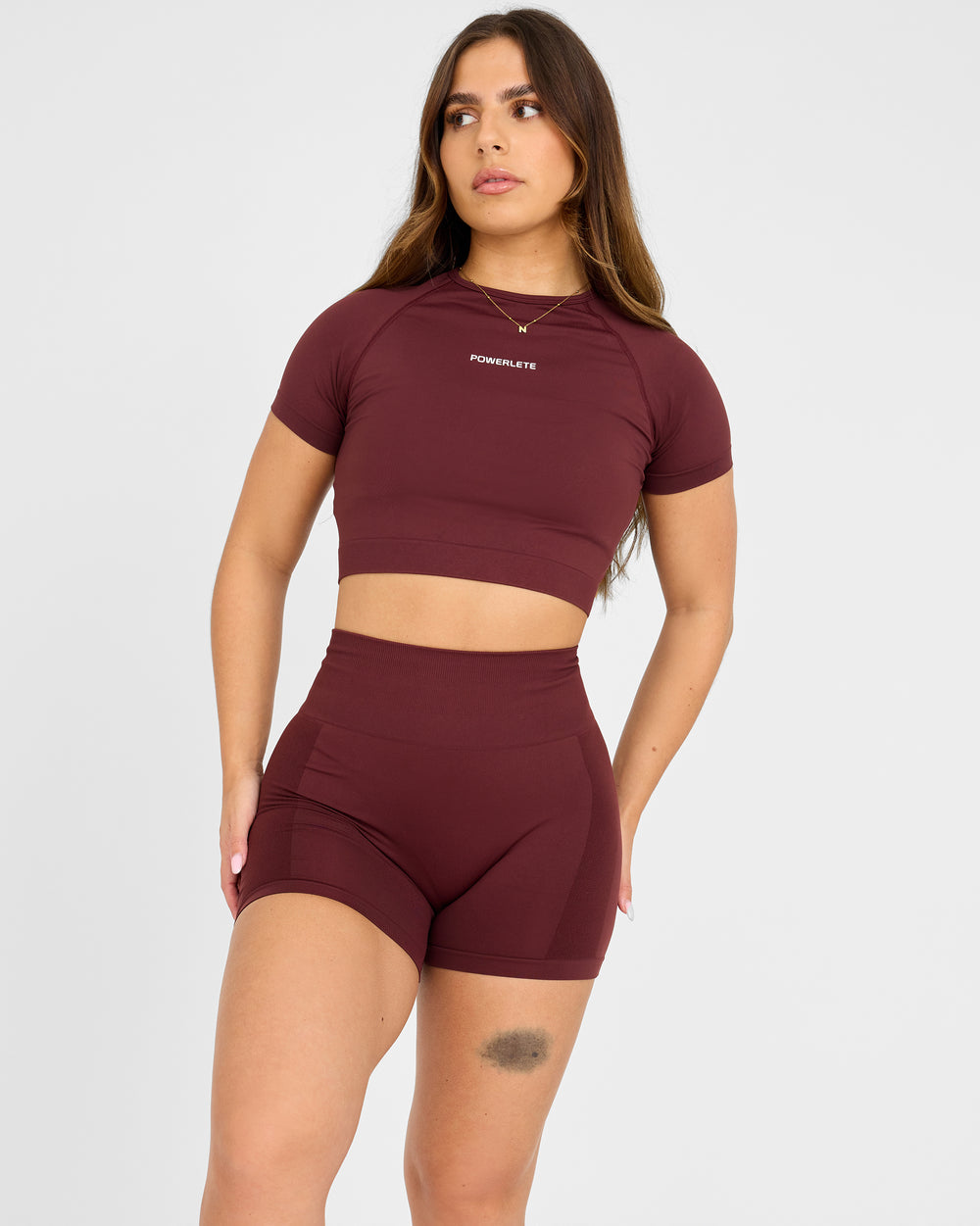 Nahtloses SS-Crop-Top von Evolve