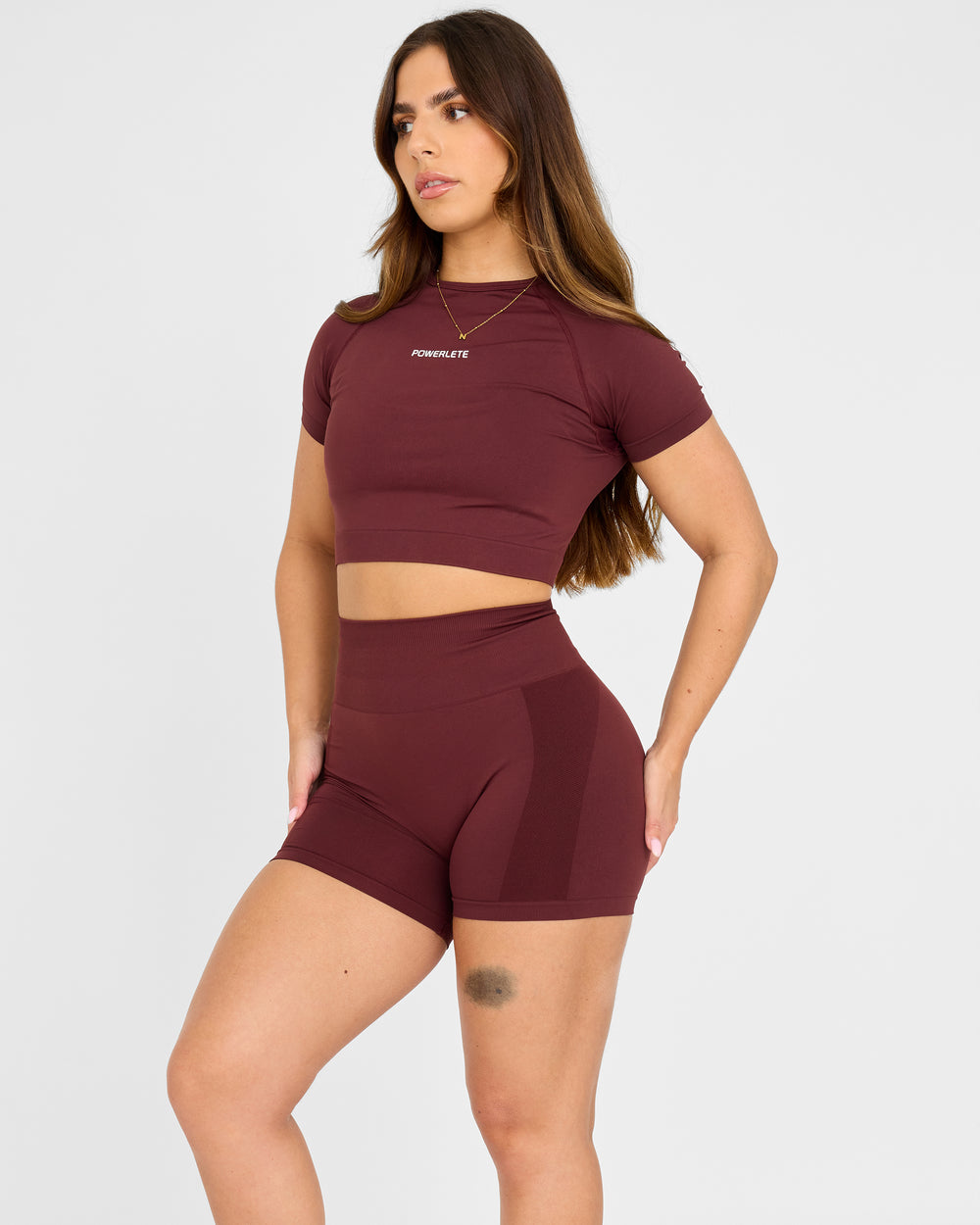 Nahtloses SS-Crop-Top von Evolve