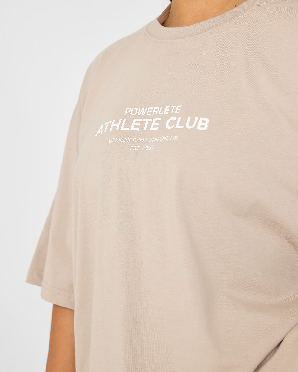 تي شيرت رياضي كبير الحجم من ماركة Athlete Club
